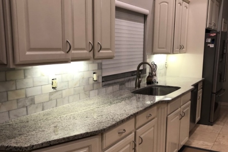 Cabinet Finishing in Marion, IA Thumbnail